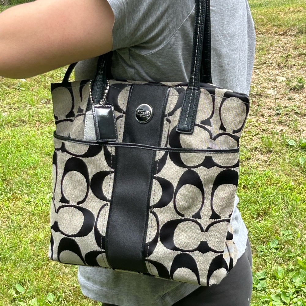 Coach handbag